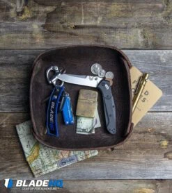 Benchmade 940 Osborne AXIS Lock Knife Green (3.4" Satin) -Knives Store Benchmade 940 2 Osborne AXIS Lock Knife Black G 10 Satin 940 2 BHQ 36208 lifestyle web large 1