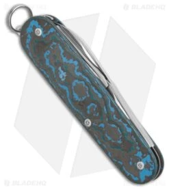 Flytanium Arctic Storm Fat Carbon + Victorinox Cadet Knife 5 Flytanium Arctic Storm Fat Carbon + Victorinox Cadet Knife -Knives Store Flytanium Arctic Storm Fat Carbon Victorinox Cadet Knife BHQ 191834 kr side large