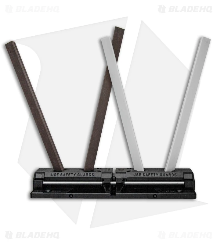 Spyderco Sharpmaker Tri-Angle Knife Sharpening Kit 204MF 1 Spyderco Sharpmaker Tri-Angle Knife Sharpening Kit 204MF